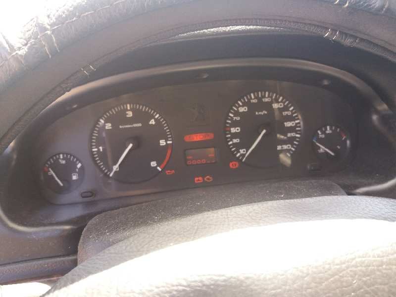 peugeot 406 berlina (s1/s2) 2.0 hdi   |   ... | 0 - 2005 | 109 cv / 80 kw del año 25/05/2000