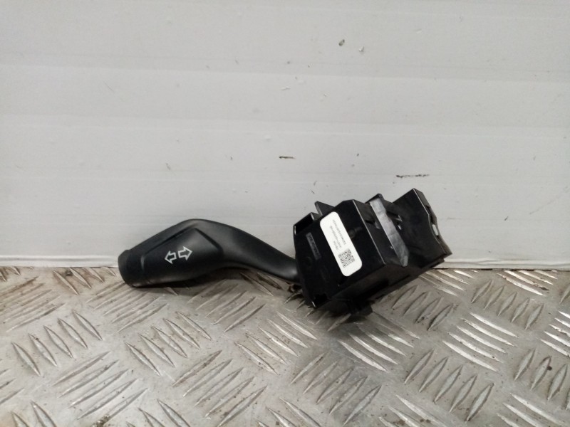 Recambio de mando intermitentes para ford focus lim. (cb8) referencia OEM IAM AV6T13335AB  