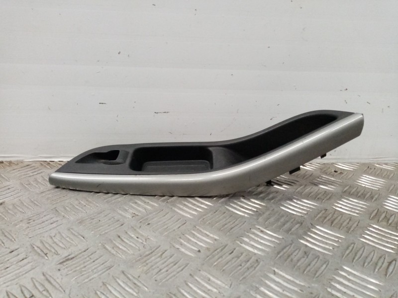 Recambio de asidero puerta delantera derecha para ford focus lim. (cb8) referencia OEM IAM BM51A240A40 BM51A240A40ADW 