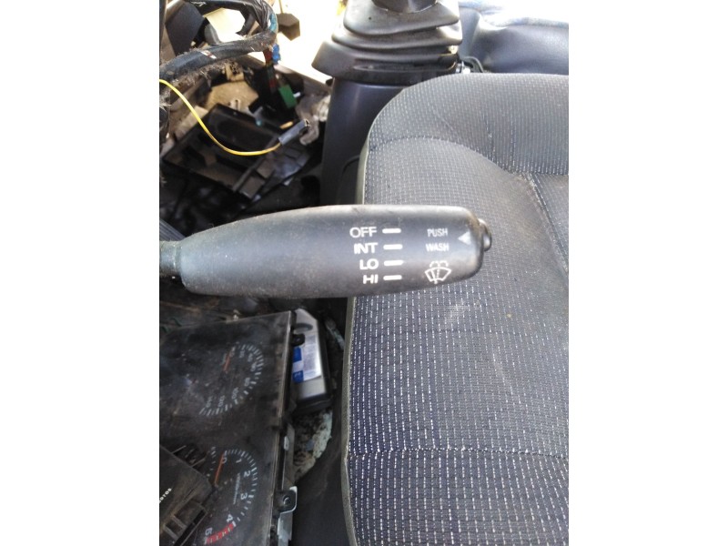 Recambio de mando limpia para nissan cabstar e bd30 referencia OEM IAM 9114G  