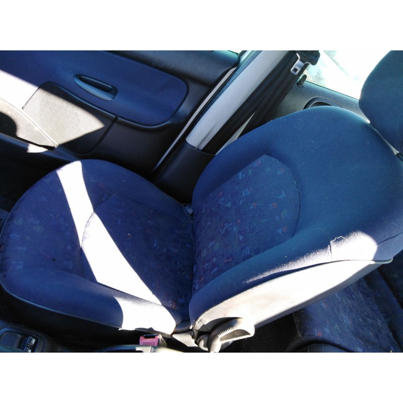 Recambio de asiento delantero derecho para peugeot 206 berlina 1.4 referencia OEM IAM 0  