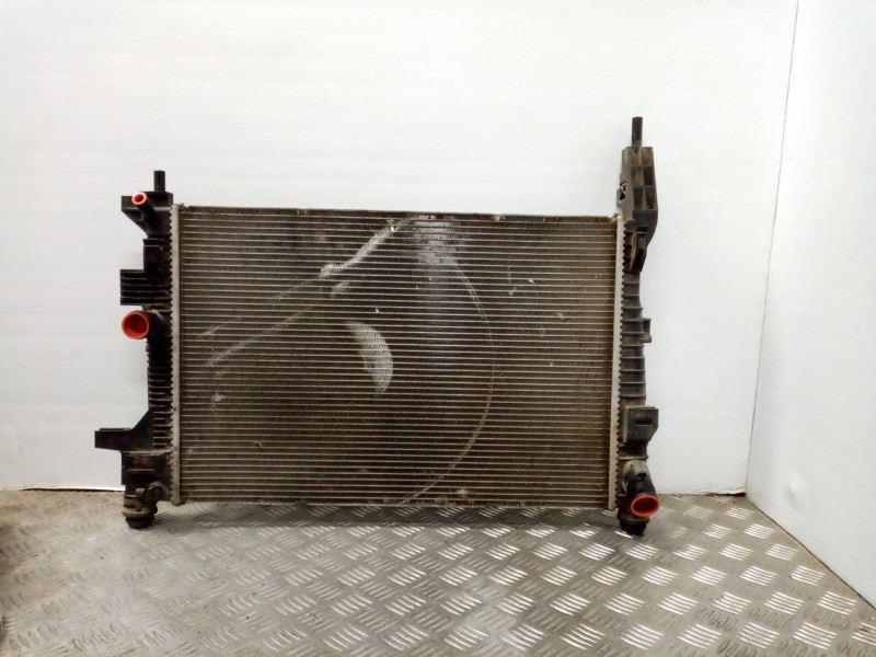 Recambio de radiador agua para ford focus lim. (cb8) referencia OEM IAM BV618005BB BV618C342BD M152863B