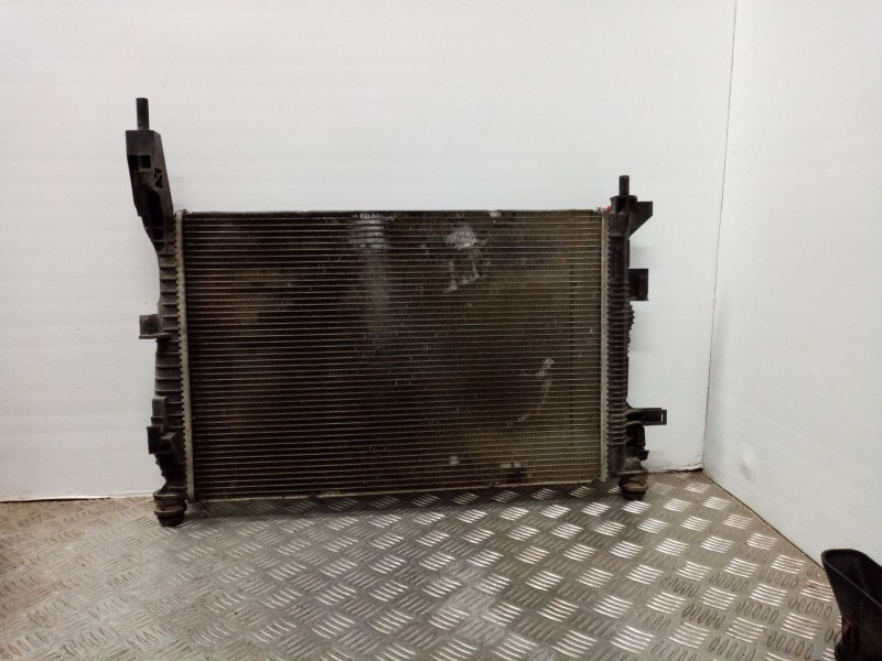 Recambio de radiador agua para ford focus lim. (cb8) referencia OEM IAM BV618005BB BV618C342BD M152863B