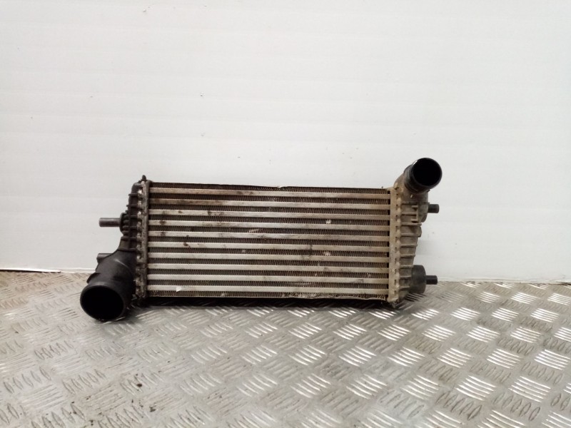 Recambio de intercooler para ford focus lim. (cb8) referencia OEM IAM   