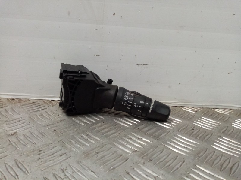 Recambio de mando limpia para nissan primera berlina (p12) referencia OEM IAM 25260AV615  