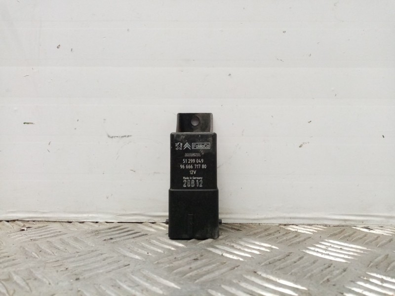 Recambio de caja precalentamiento para citroen c4 coupe vtr referencia OEM IAM 9666671780 51299049 