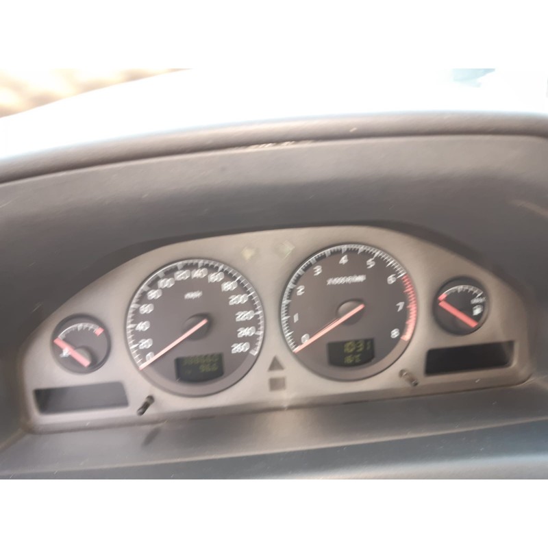 volvo v70 familiar del año 2000