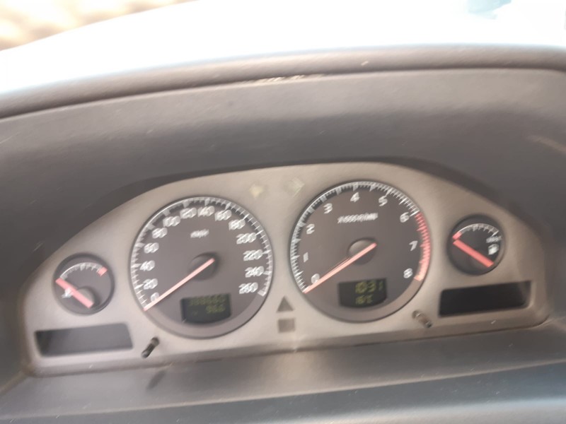 volvo v70 familiar del año 2000