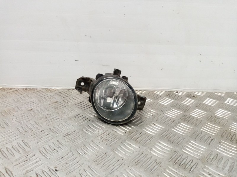 Recambio de faro antiniebla izquierdo para nissan primera berlina (p12) referencia OEM IAM 2615589905  