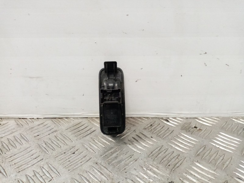 Recambio de mando elevalunas delantero derecho para nissan primera berlina (p12) referencia OEM IAM 25411AV600  