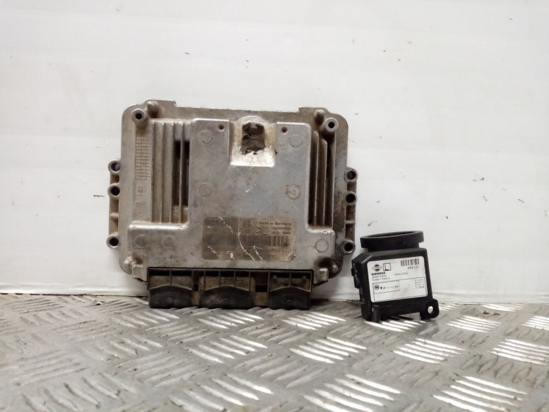 Recambio de kit inmovilizador para nissan primera berlina (p12) referencia OEM IAM 23710AW33B 0281011646 8200391966