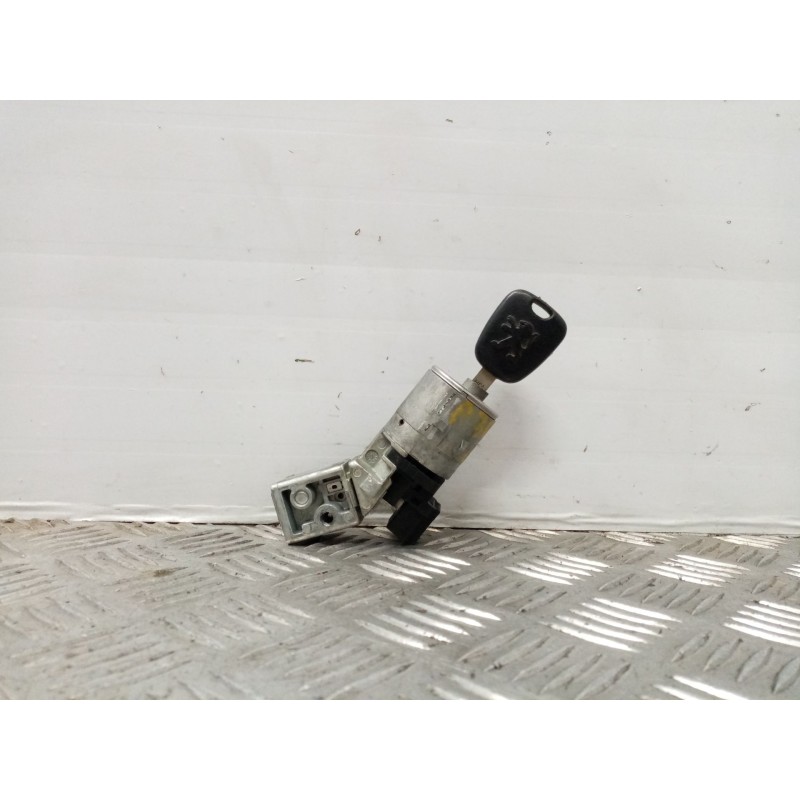 Recambio de conmutador de arranque para peugeot 308 1.6 hdi fap referencia OEM IAM   