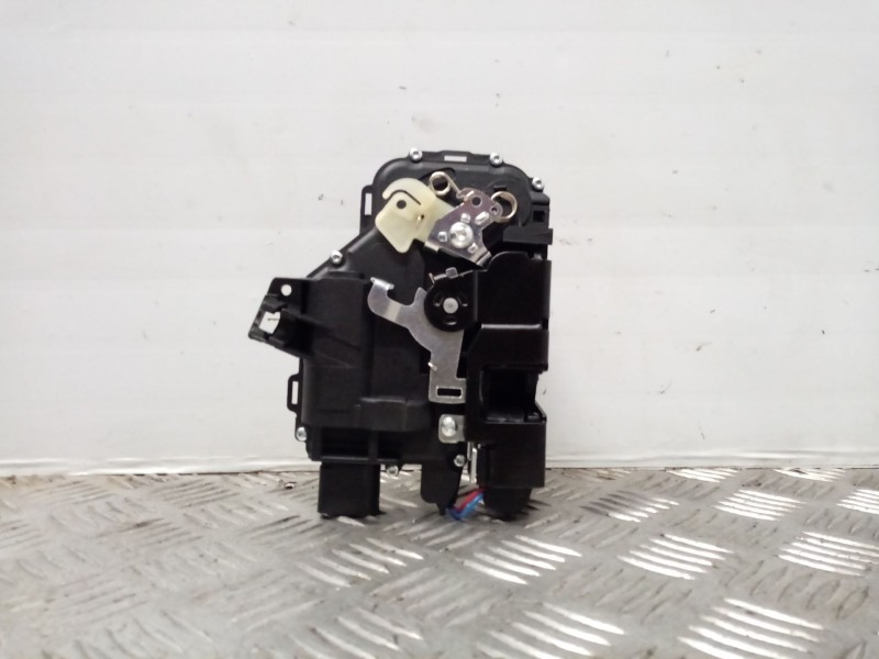 Recambio de cerradura puerta delantera derecha para seat ibiza (6l1) referencia OEM IAM 3B1837016BQ 6QD837016E 3B1837016CC