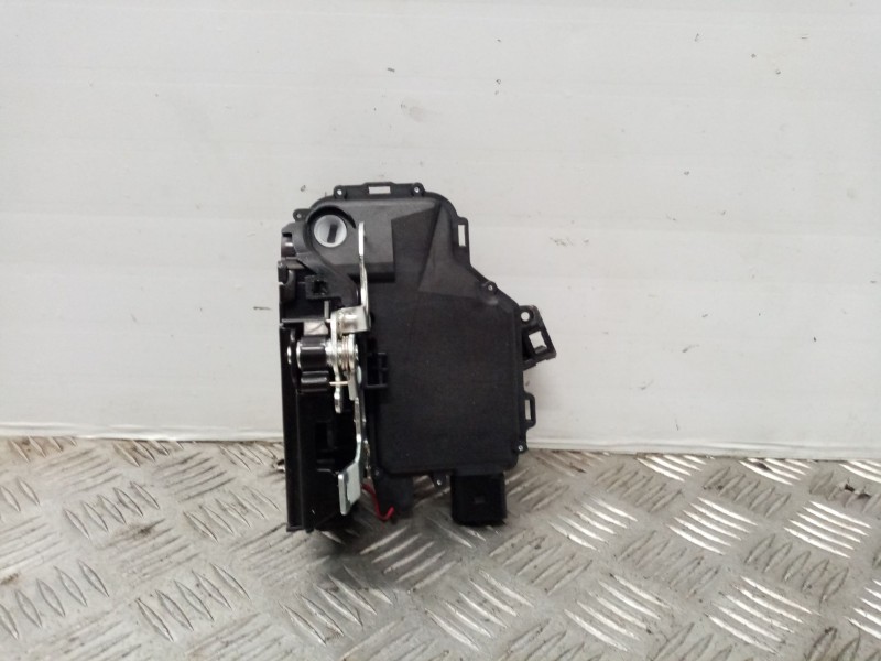 Recambio de cerradura puerta delantera derecha para seat ibiza (6l1) referencia OEM IAM 3B1837016BQ 6QD837016E 3B1837016CC