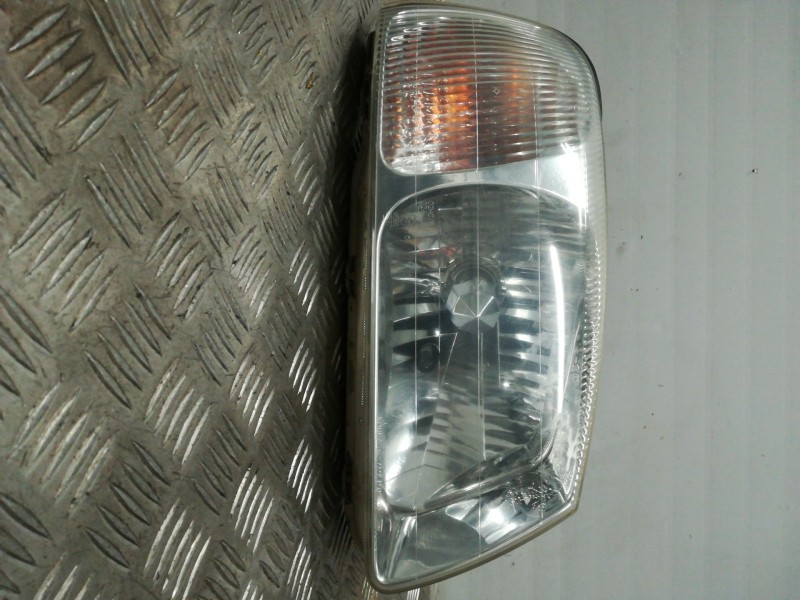 Recambio de faro derecho para hyundai accent (lc) 1.3 cat referencia OEM IAM   