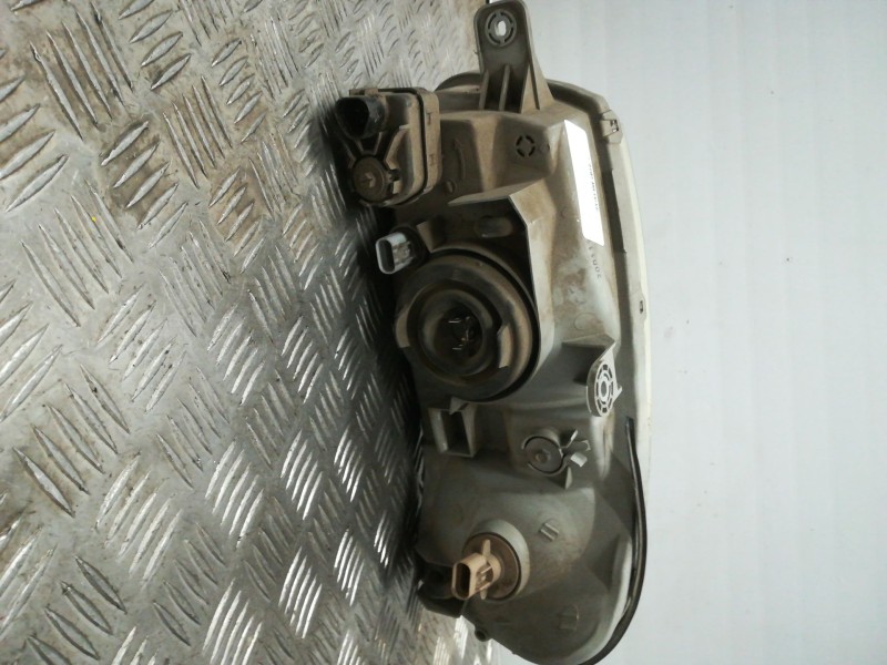 Recambio de faro derecho para hyundai accent (lc) 1.3 cat referencia OEM IAM   