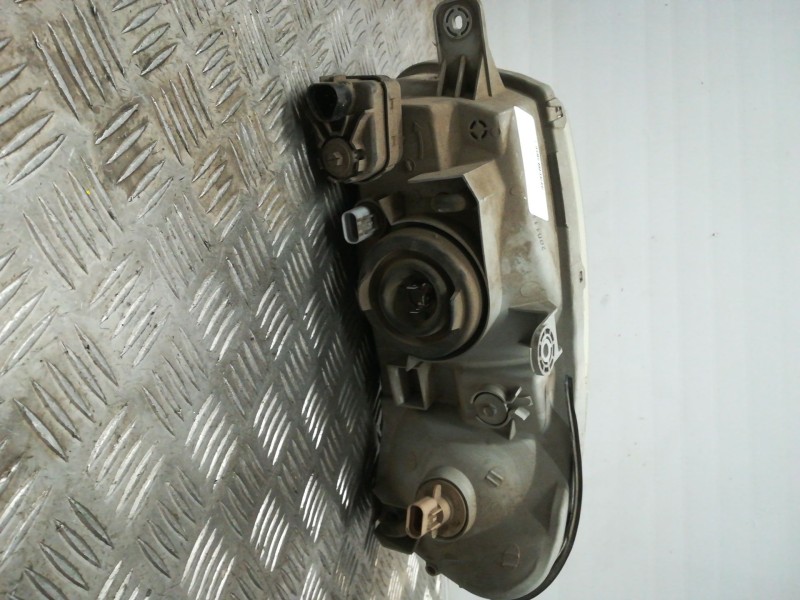 Recambio de faro derecho para hyundai accent (lc) 1.3 cat referencia OEM IAM   