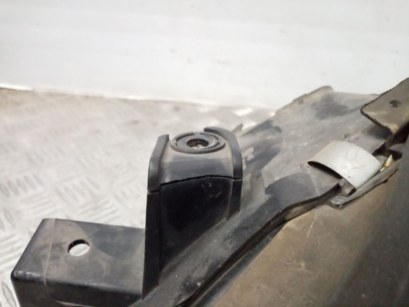 Recambio de faro izquierdo para nissan primera berlina (p12) referencia OEM IAM 2151191LRHD 2151191LLHD 