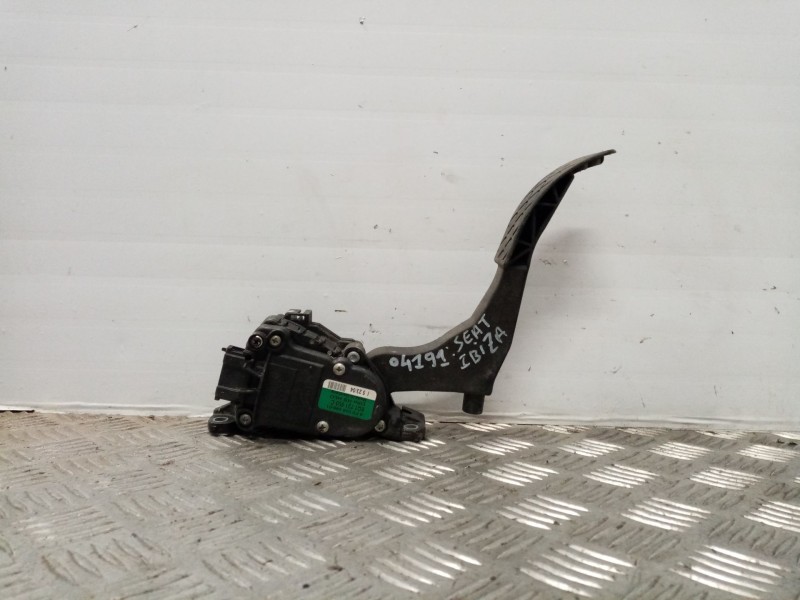 Recambio de potenciometro pedal para seat ibiza (6l1) referencia OEM IAM 6Q1721503C 6PV00849601 