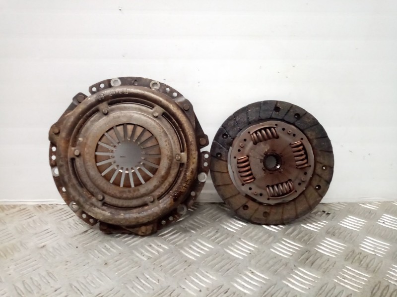 Recambio de kit embrague para citroen c3 1.1 satisfaction referencia OEM IAM   