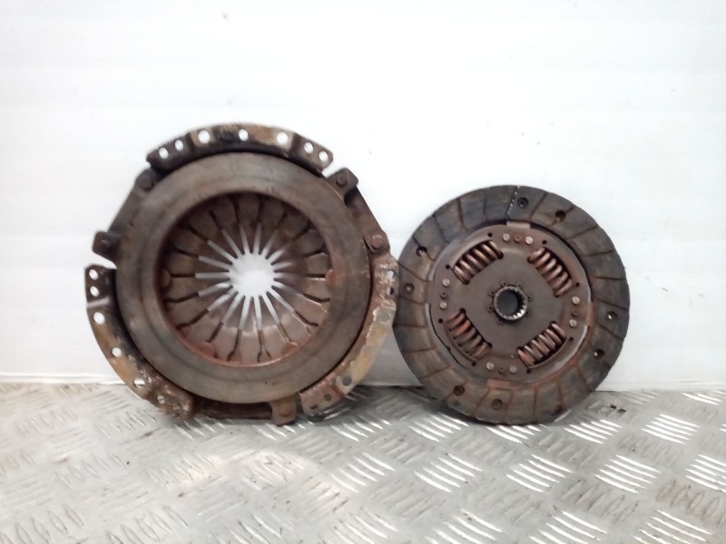 Recambio de kit embrague para citroen c3 1.1 satisfaction referencia OEM IAM   