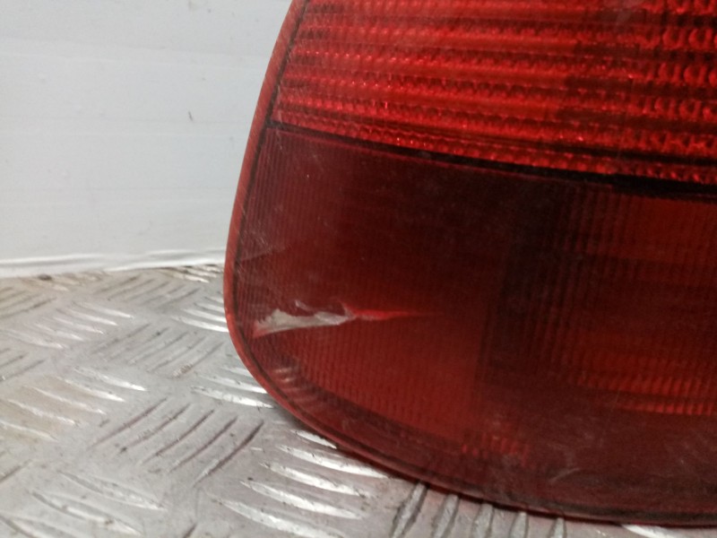 Recambio de piloto trasero izquierdo para bmw serie 5 berlina (e39) 525tds referencia OEM IAM 63216900209  