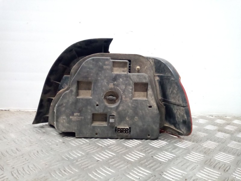 Recambio de piloto trasero izquierdo para bmw serie 5 berlina (e39) 525tds referencia OEM IAM 63216900209  