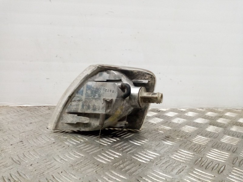 Recambio de piloto delantero derecho para volkswagen passat berlina (3b2) básico referencia OEM IAM 3B0949117C  