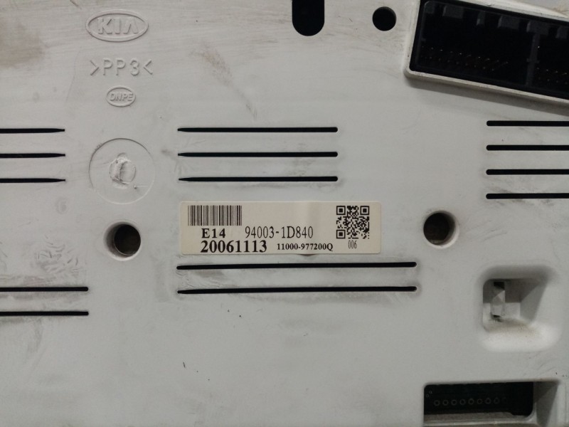 Recambio de cuadro instrumentos para kia carens (un) referencia OEM IAM 940031D840 20061113 11000977200Q