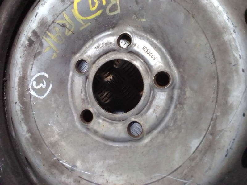 Recambio de llanta para renault trafic caja cerrada (ab 4.01) referencia OEM IAM   