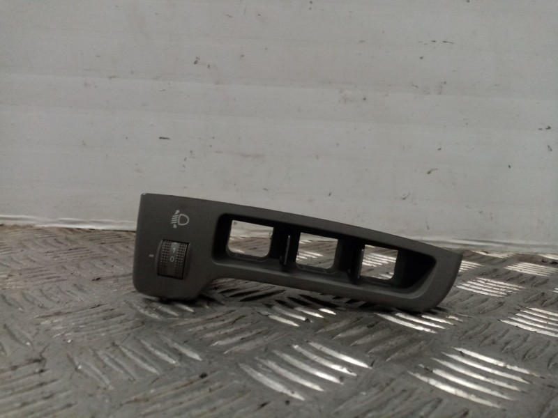 Recambio de mando regulacion luces para kia carens (un) referencia OEM IAM   