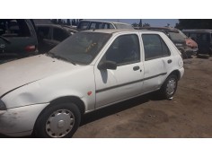 ford fiesta berlina del año 1996 2