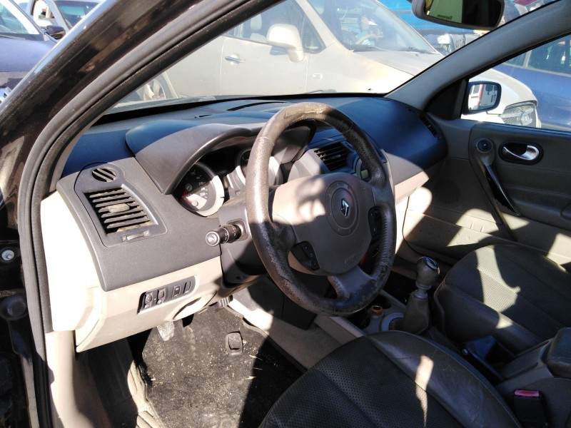 renault megane ii berlina 5p del año 2002