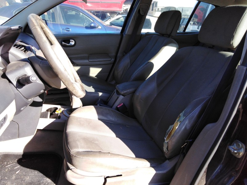 renault megane ii berlina 5p del año 2002