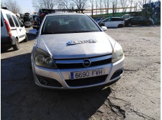 opel astra h berlina del año 2004