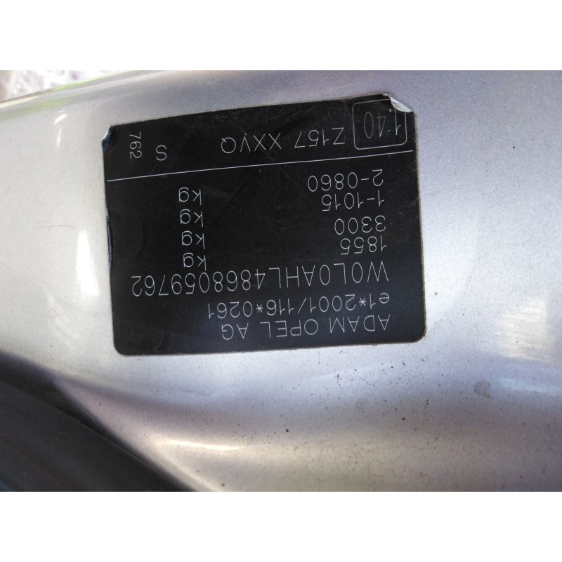 opel astra h berlina del año 2004