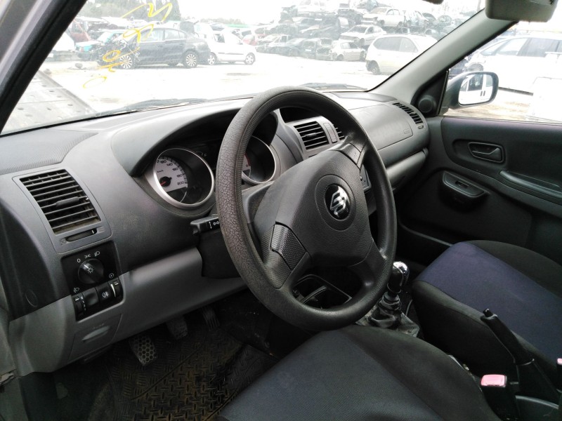 suzuki ignis rm (mh) del año 2003
