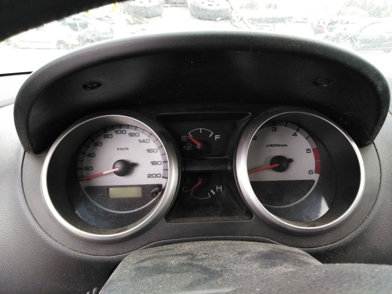 suzuki ignis rm (mh) del año 2003