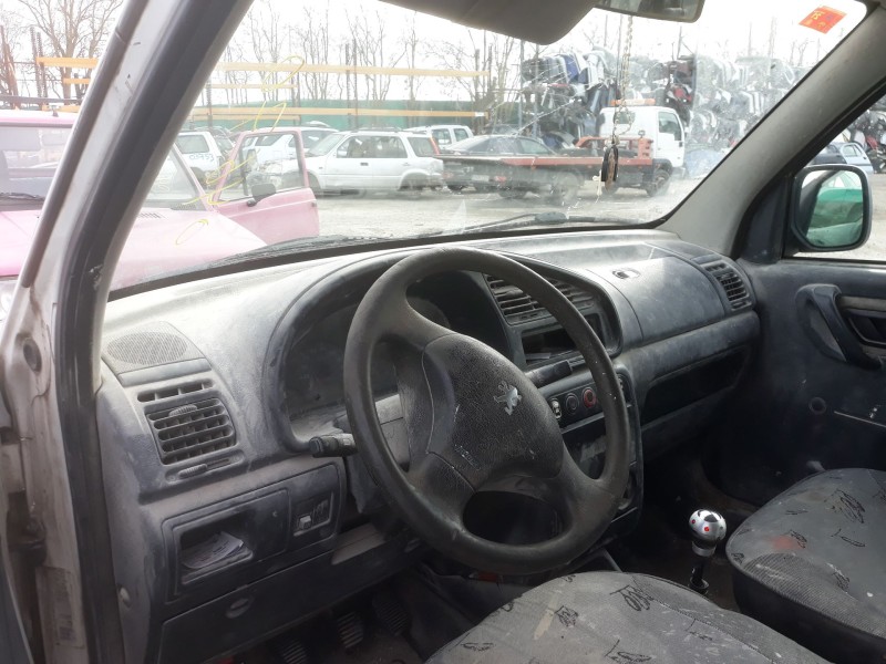 peugeot partner (s1) del año 1996