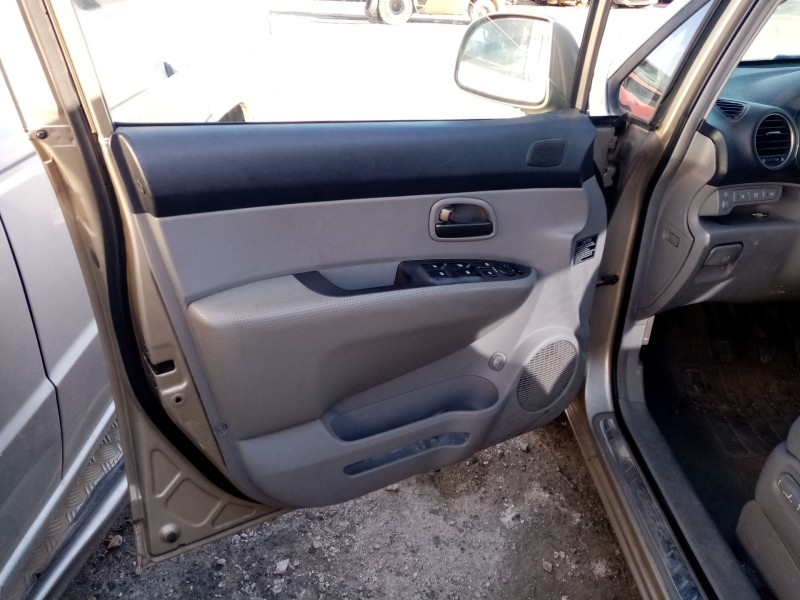 kia carens (un) del año 2007