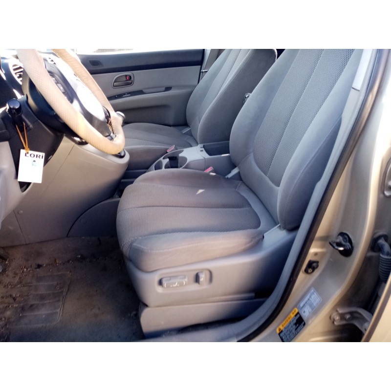 kia carens (un) del año 2007