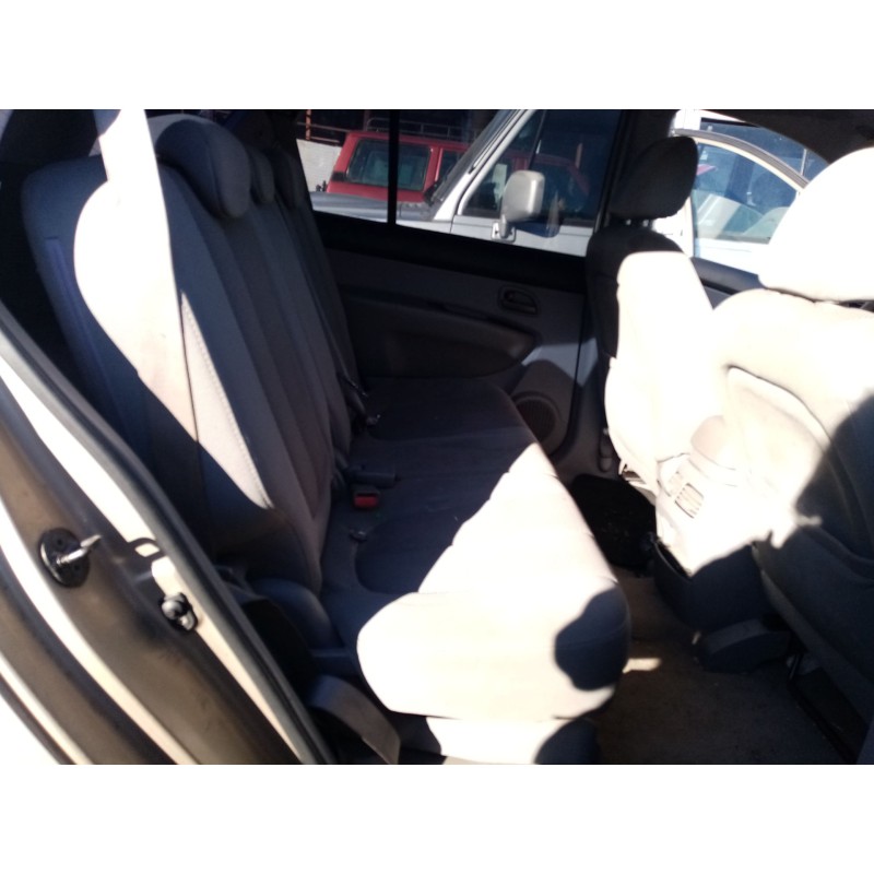 kia carens (un) del año 2007