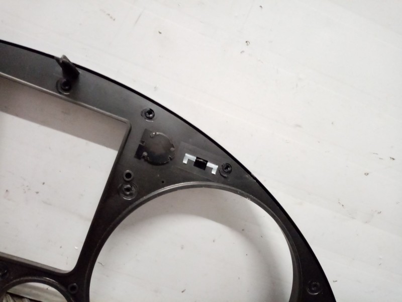 Recambio de mascara cuadro instrumentos para volkswagen passat berlina (3c2) referencia OEM IAM 3C1858335A  