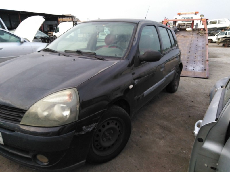 renault clio ii fase ii (b/cb0) del año 2001