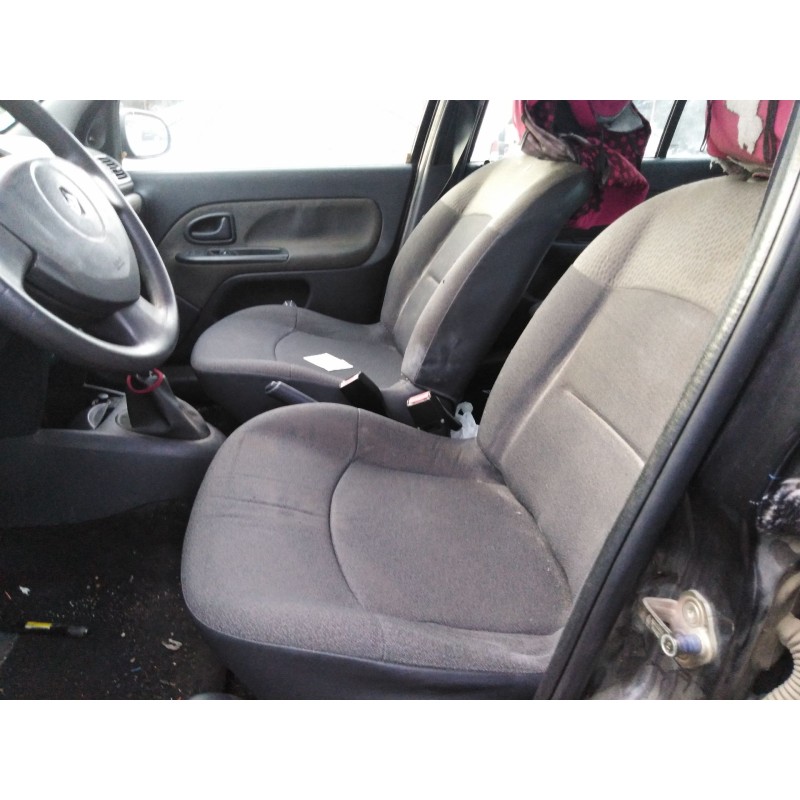 renault clio ii fase ii (b/cb0) del año 2001