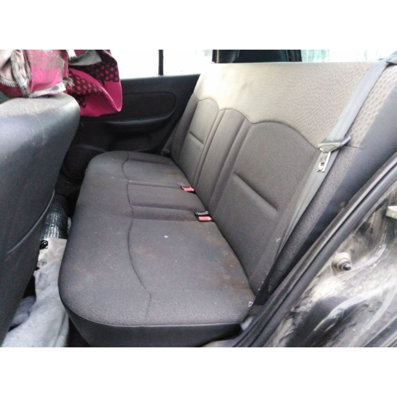 renault clio ii fase ii (b/cb0) del año 2001