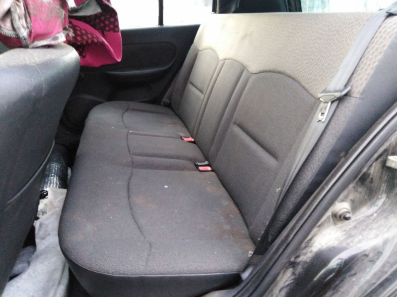 renault clio ii fase ii (b/cb0) del año 2001