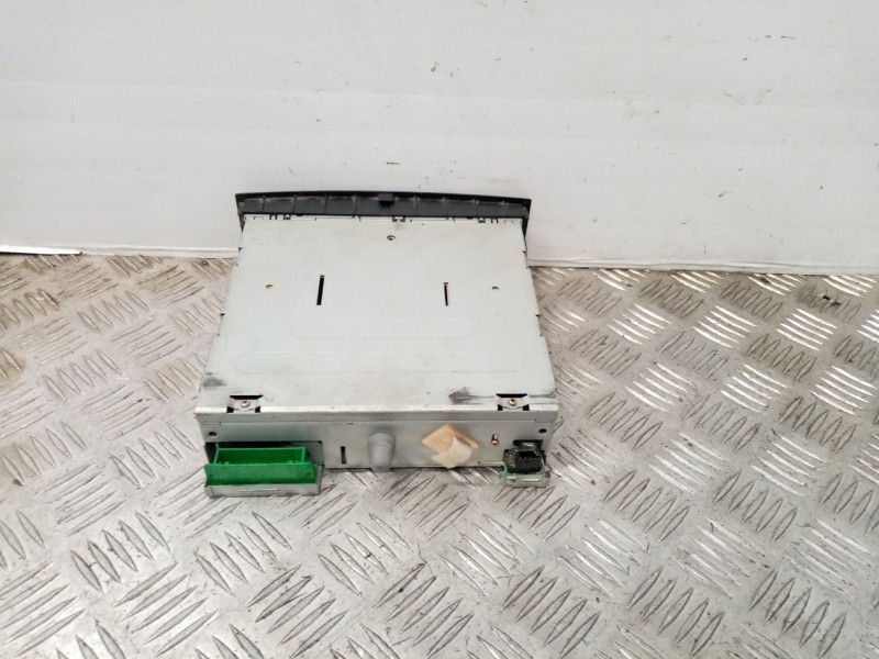 Recambio de sistema audio / radio cd para renault megane ii berlina 5p referencia OEM IAM   