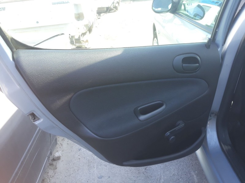 peugeot 206 berlina del año 1998 peugeot 206 berlina del año 1998