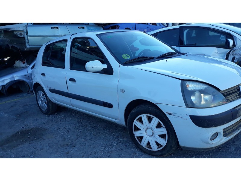 renault clio ii fase ii (b/cb0) del año 2001 renault clio ii fase ii (b/cb0) del año 2001